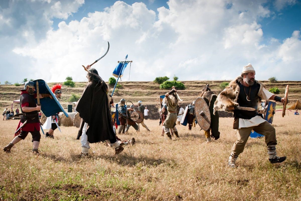 ,,Festivalul Cetăţilor Dacice